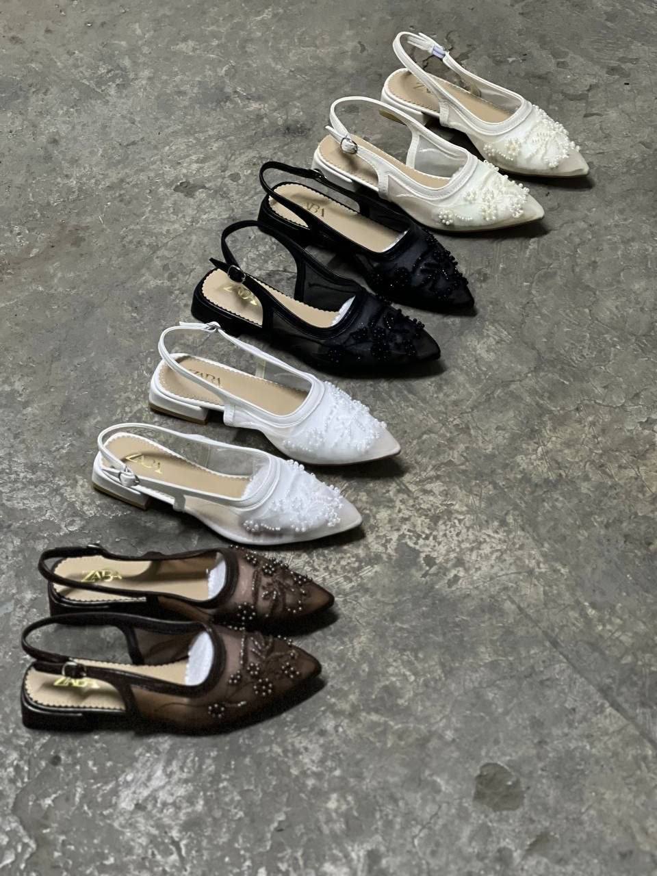 Ayollar uchun tufli 